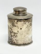 An early 20th century London silver talc canister. Dated 1916. 98 grams. 10.5cm