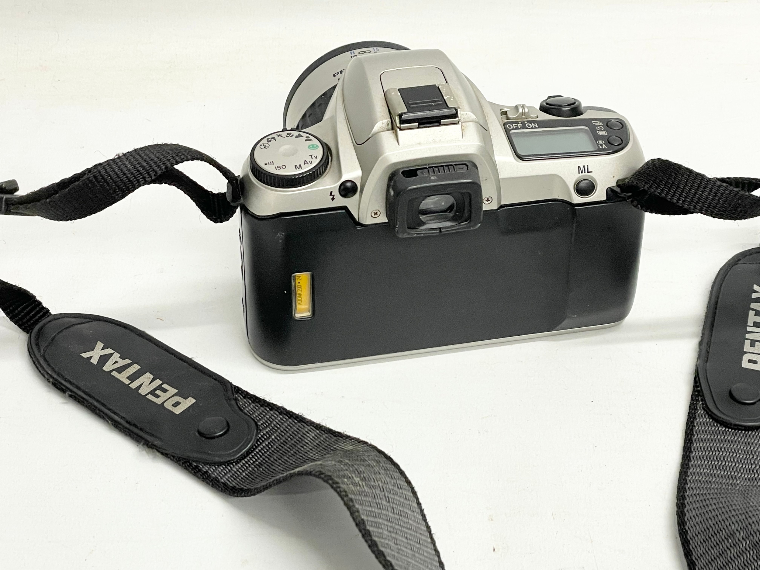 A vintage Pentax MZ-30 camera. - Image 2 of 2