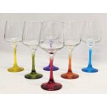 A set of 6 wine glasses. 21cm