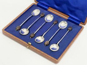 A set of 6 silver spoons in case. Sheffield. 46.5 grams