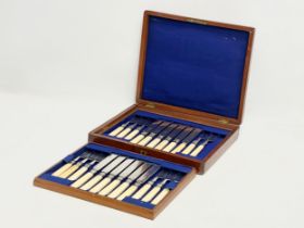 An early 19th century John Gilbert silver plated cutlery set in case. Circa 1812-1820. 29x24x5cm