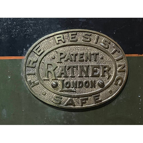 An Edwardian period Fire Resistant safe. Ratner, London. With key. 49x54x78cm - Image 5 of 5