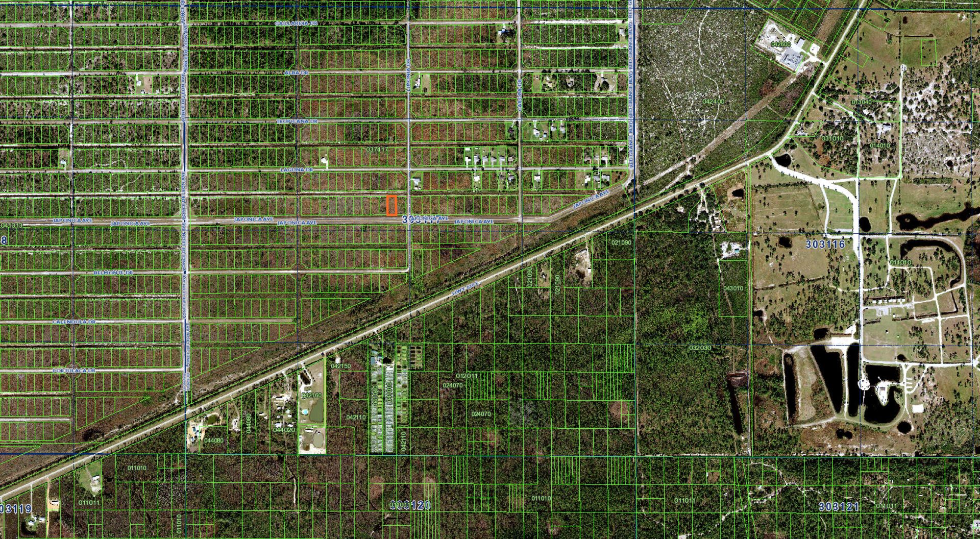 Build Your Central Florida Getaway on this Half-Acre Lot! - Image 3 of 11