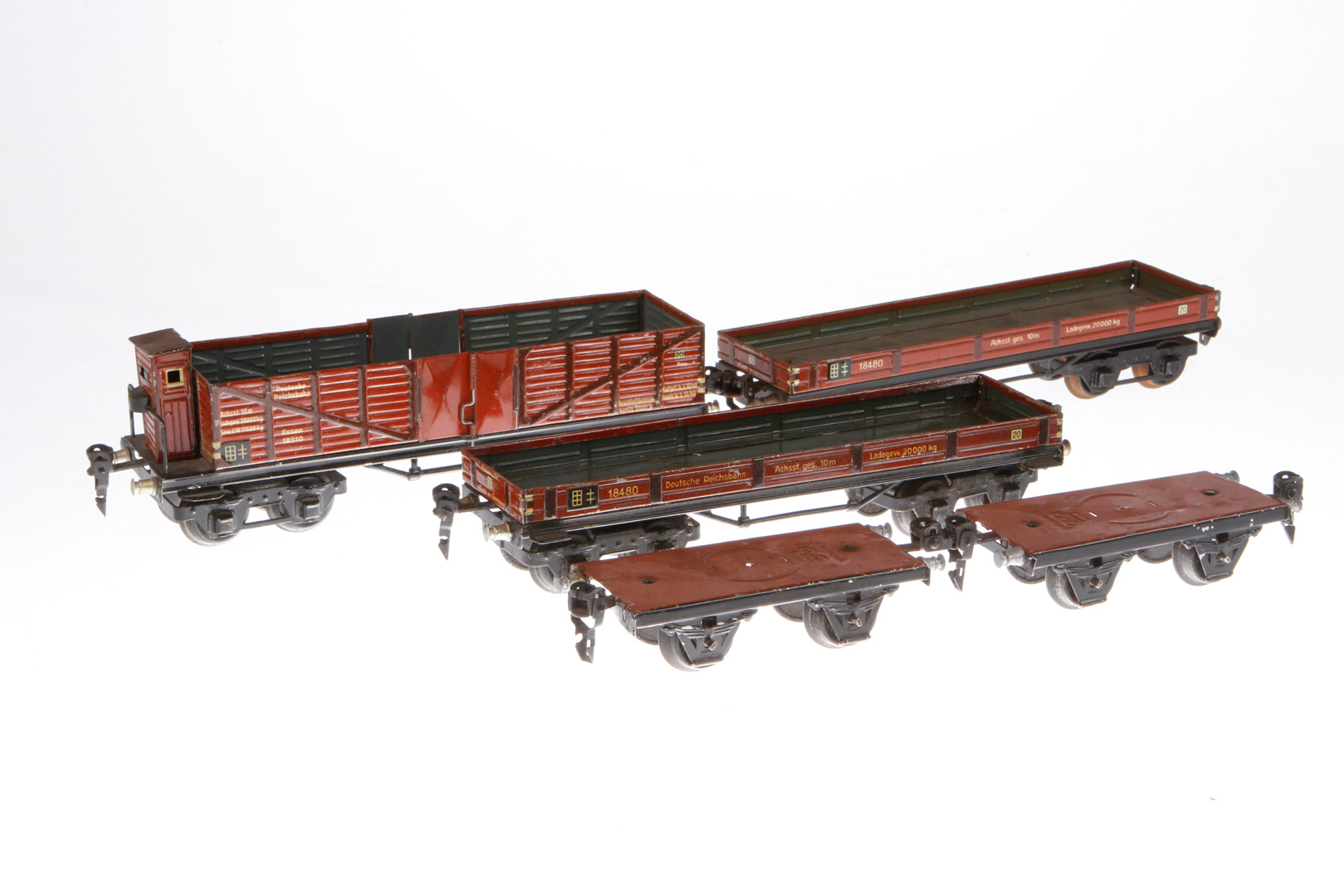 5 Märklin Güterwagen, Spur 0, LS und Alterungsspuren, Z 4