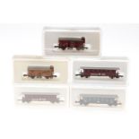 5 Märklin Mini-Club Wagen 8700, 2x Museum 1988, 1989 und 1990, Spur Z, Alterungsspuren, je in OVP, Z