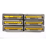 6 Spectrum/Bachmann ”Union Pacific” Wagen, L je 28,5, im OK, Z 2