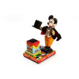 Japan MAR TOYS Automat ”The Great Mickey” als Zauberer, batteriebetrieben, Figur lose, Laschen def.,