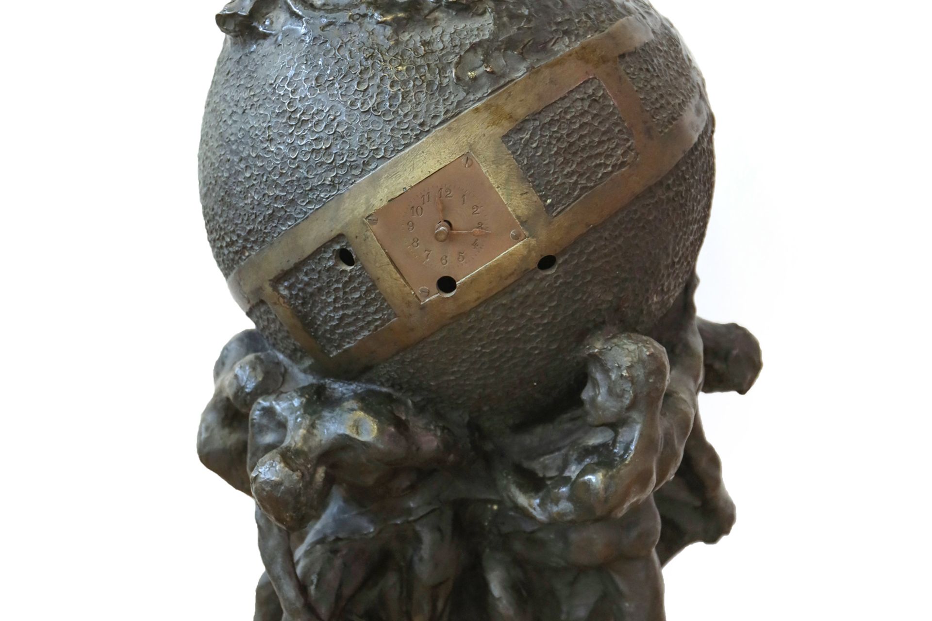 Außergewöhnliche Bronzeskultpur, um 1910, signiert ”E. Sala”, Bronze-Weltkugel mit 5-spännigem - Image 3 of 11