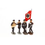 4 Elastolin SS-Soldaten, 2 im Stechschritt, 1 mit Fahne, 2 musizierend, Z 3