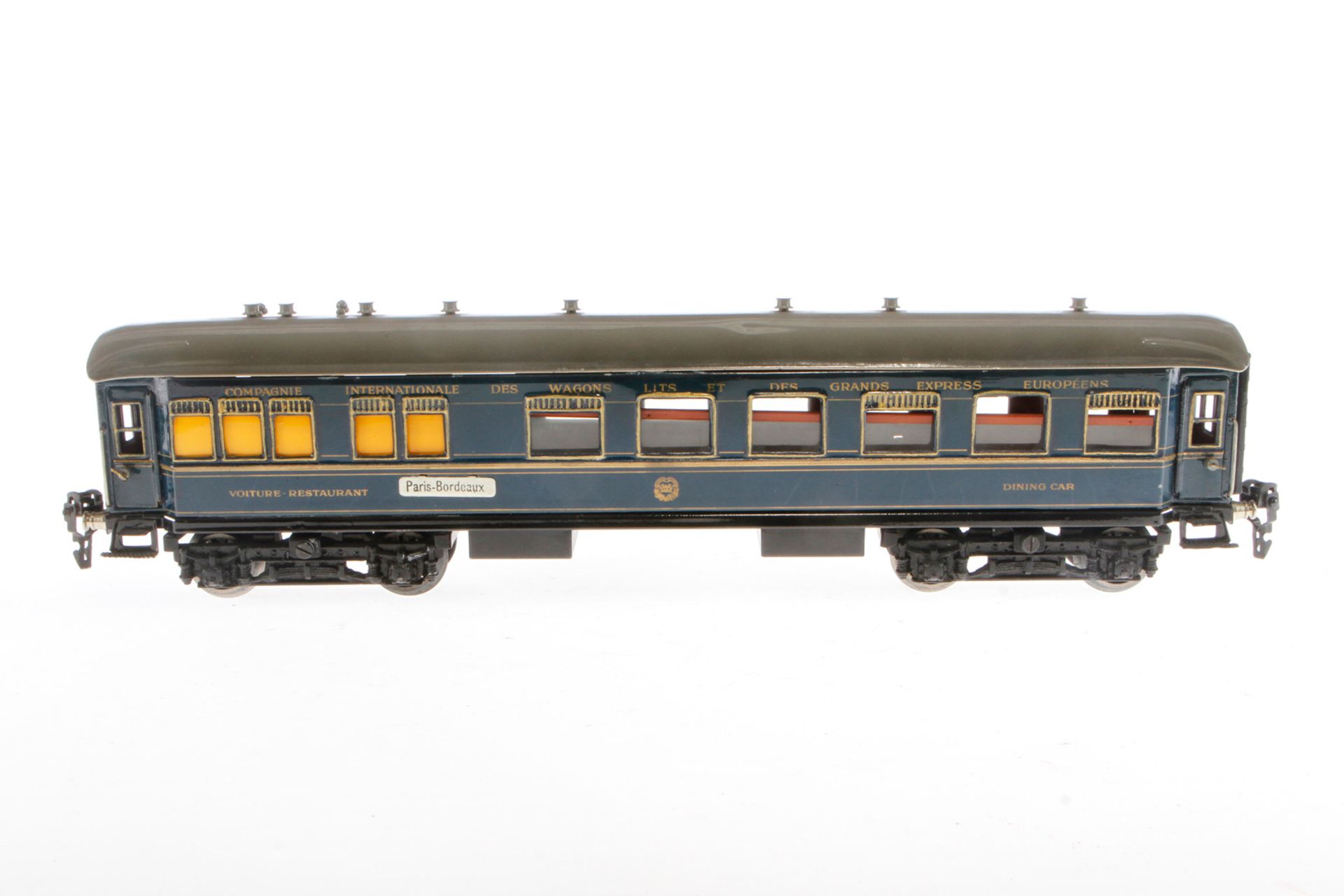 Märklin int. Speisewagen 1942 J, Spur 0, CL, mit 4 AT, Schildern und Gussrädern, Schwarzbereiche und