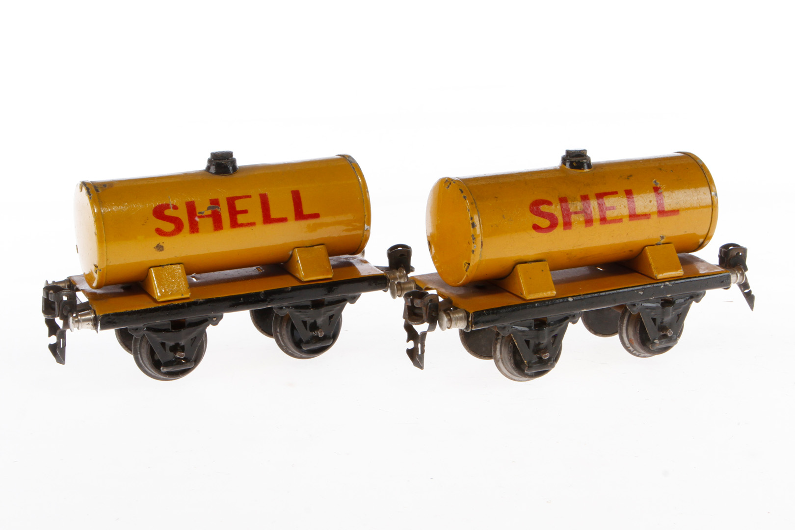2 Märklin Shell Kesselwagen 1973, Spur 0, HL, Schwarzbereiche tw nachlackiert, LS, L 13, Z 3