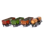 4 Buco Güterwagen, Spur 0, 1 NV und verändert, LS, L 16, Z 3