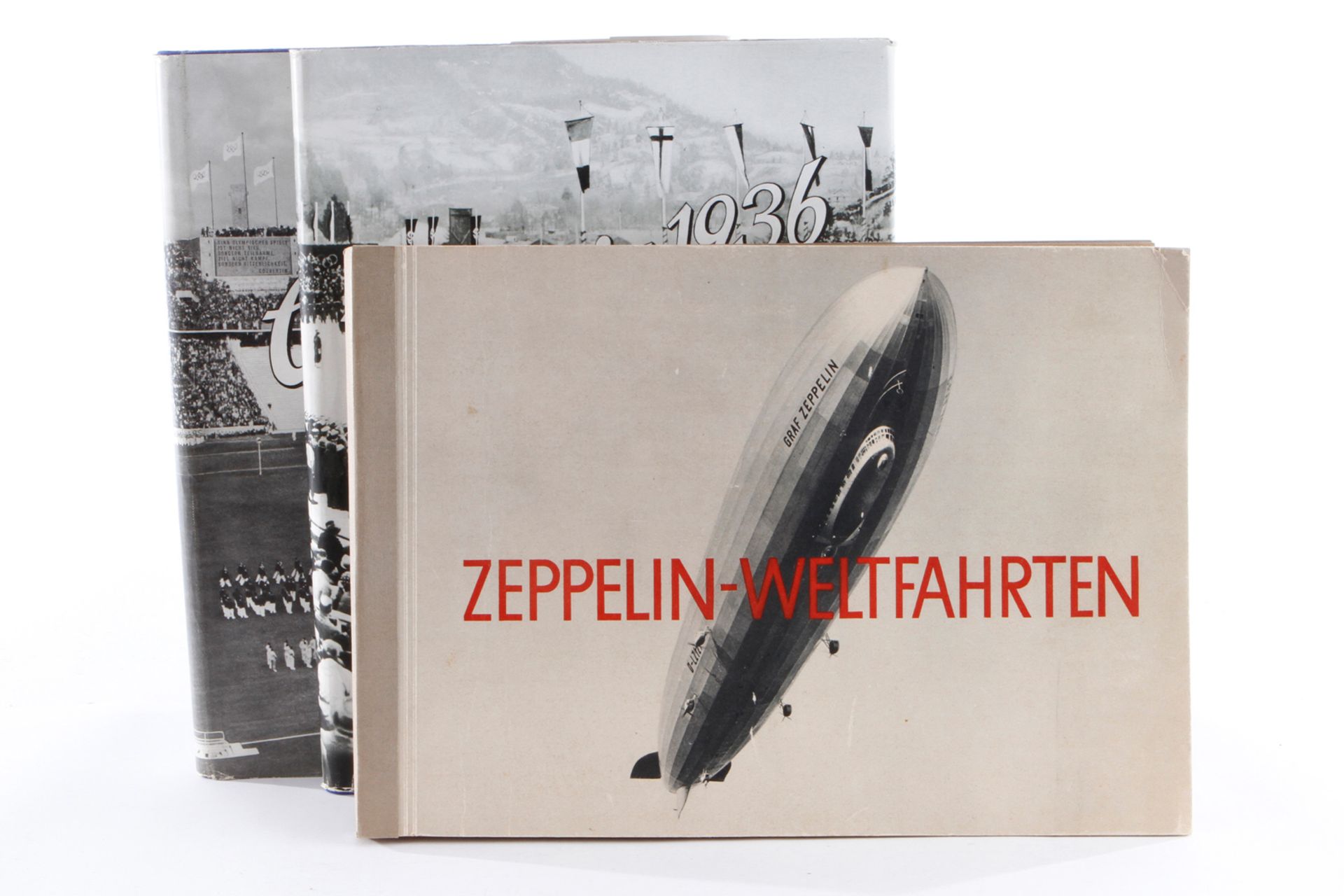 3 Zigarettenbilderalben, Zeppelin-Weltfahrten und 2x Olympia 1936, wohl weitgehend komplett,