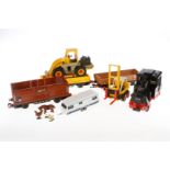 Konv. Playmobil Eisenbahn, Spur G, darunter Tenderlok, Fahrzeuge und 3 Wagen, Alterungs- und