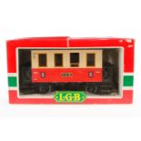 LGB Personenwagen 3011, Spur G, rot/beige, Alterungsspuren, im tw besch. und NV OK, Z 2-3