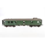 J & M Models Gepäckwagen ”92-43 085-1”, Spur 1, grün, mit Beleuchtung, LS und Alterungsspuren, L 62,