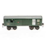 Hag Gepäckwagen, Spur 0, grün, mit 2 ST, LS, L 24,5, im Karton, Z 1-2