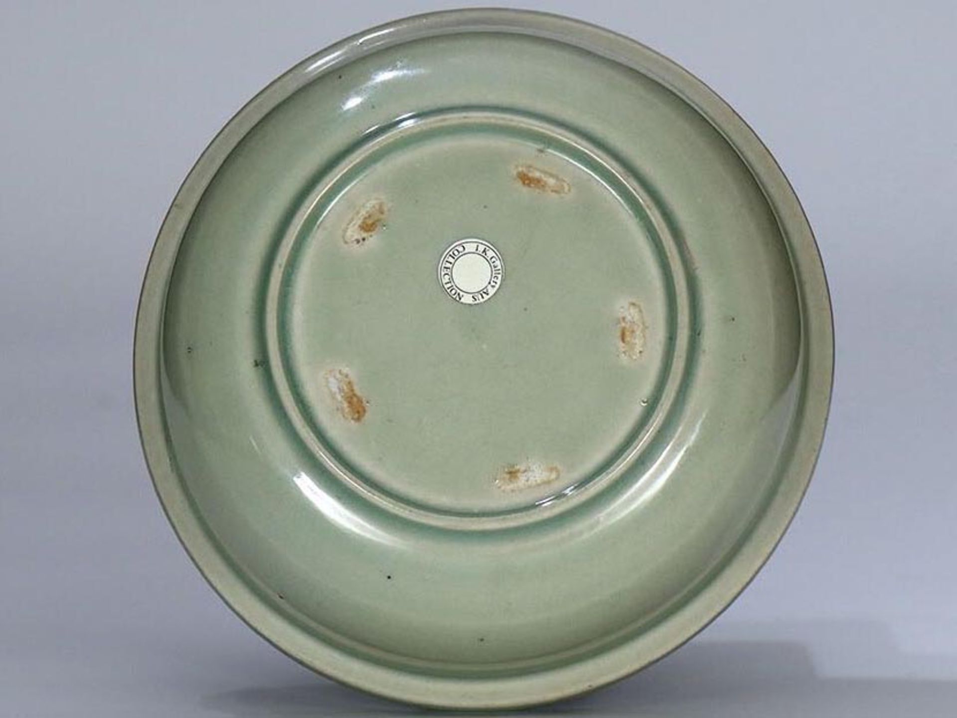 Five Dynasties to Song -- Yue kiln celadon washer - Bild 4 aus 4
