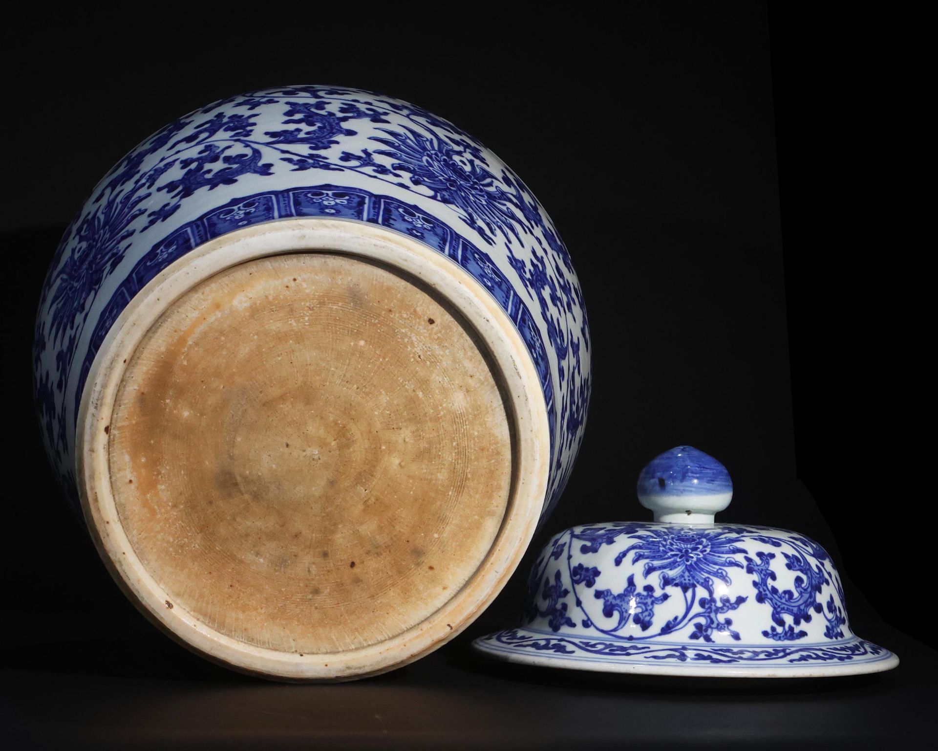 18th century Qing dynasty large lidded jar - Bild 3 aus 3