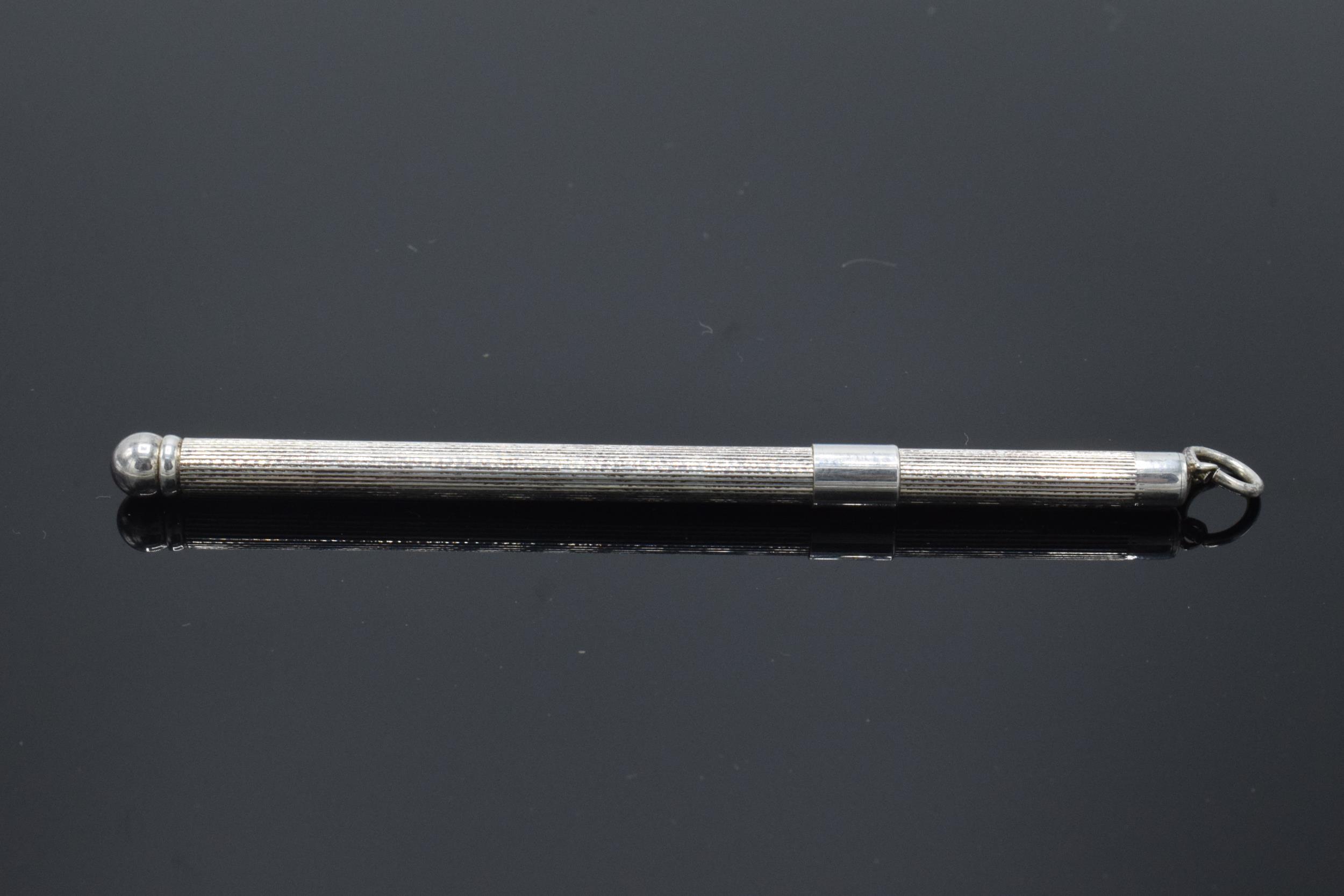 Silver retractable cocktail stirrer / swizzle stick, 14cm long when extended, Birmingham 1996. - Image 4 of 5