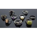A collection of silver rings of varying forms and styles (9). 24.8 grams.