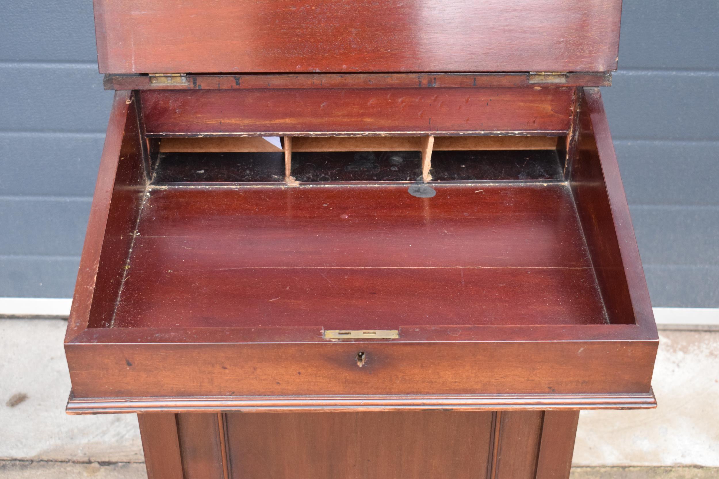 Edwardian Davenport desk with red leather inset and imitation drawers to left-hand side. 92cm - Image 6 of 11