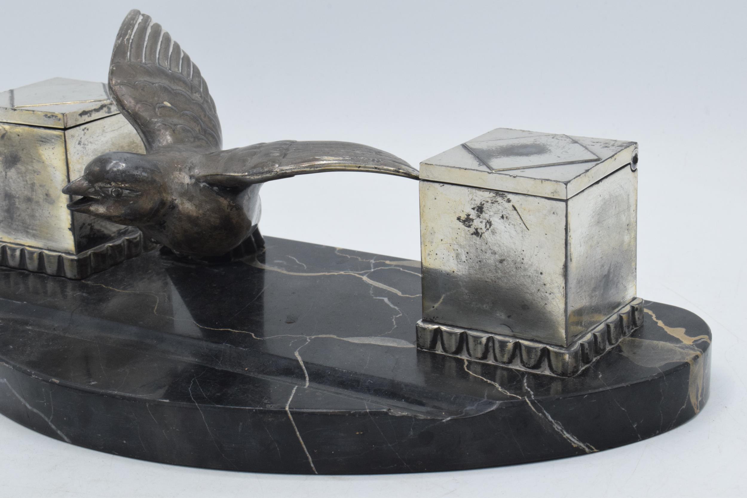 French Art-Deco ink well with a flying bird on marble base, 30cm wide. - Image 4 of 6