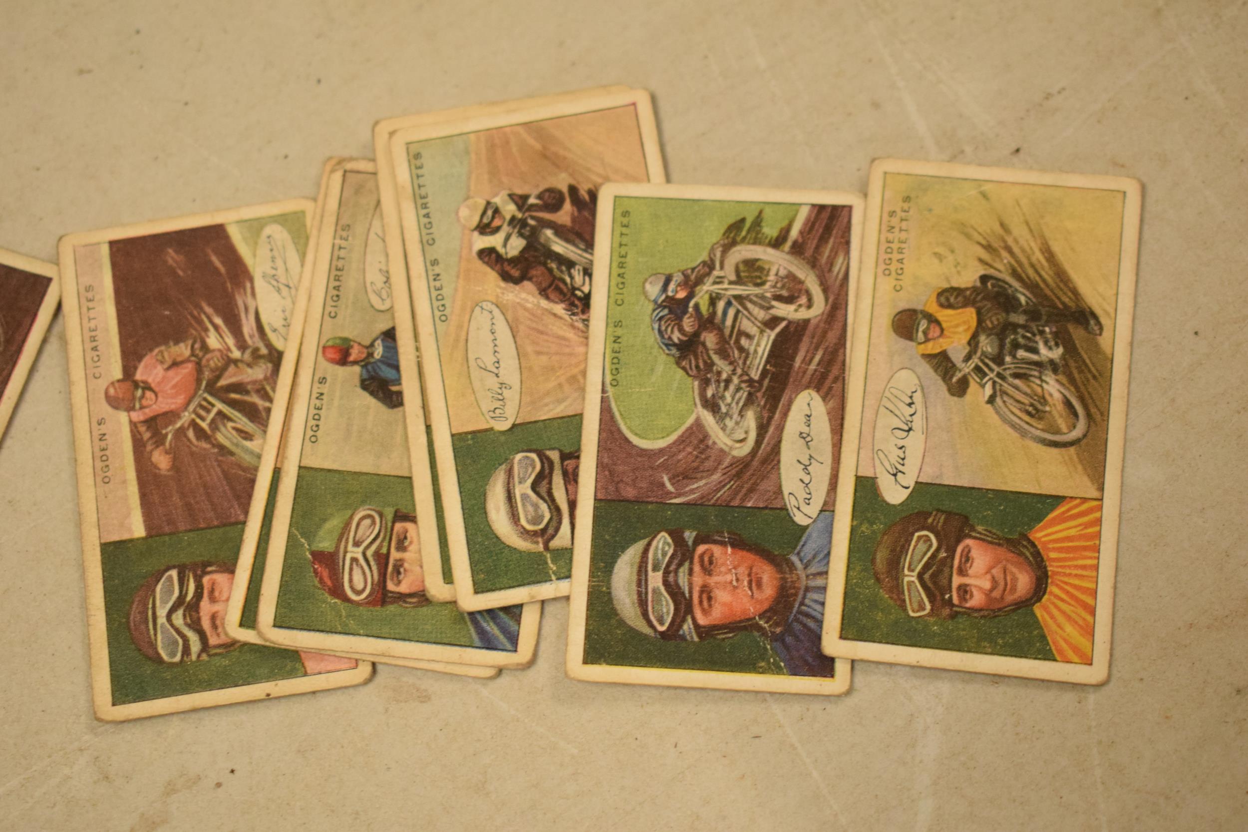 A good interesting collection of loose cigarette cards to include Ogden's Australian Cricketers - Image 25 of 26