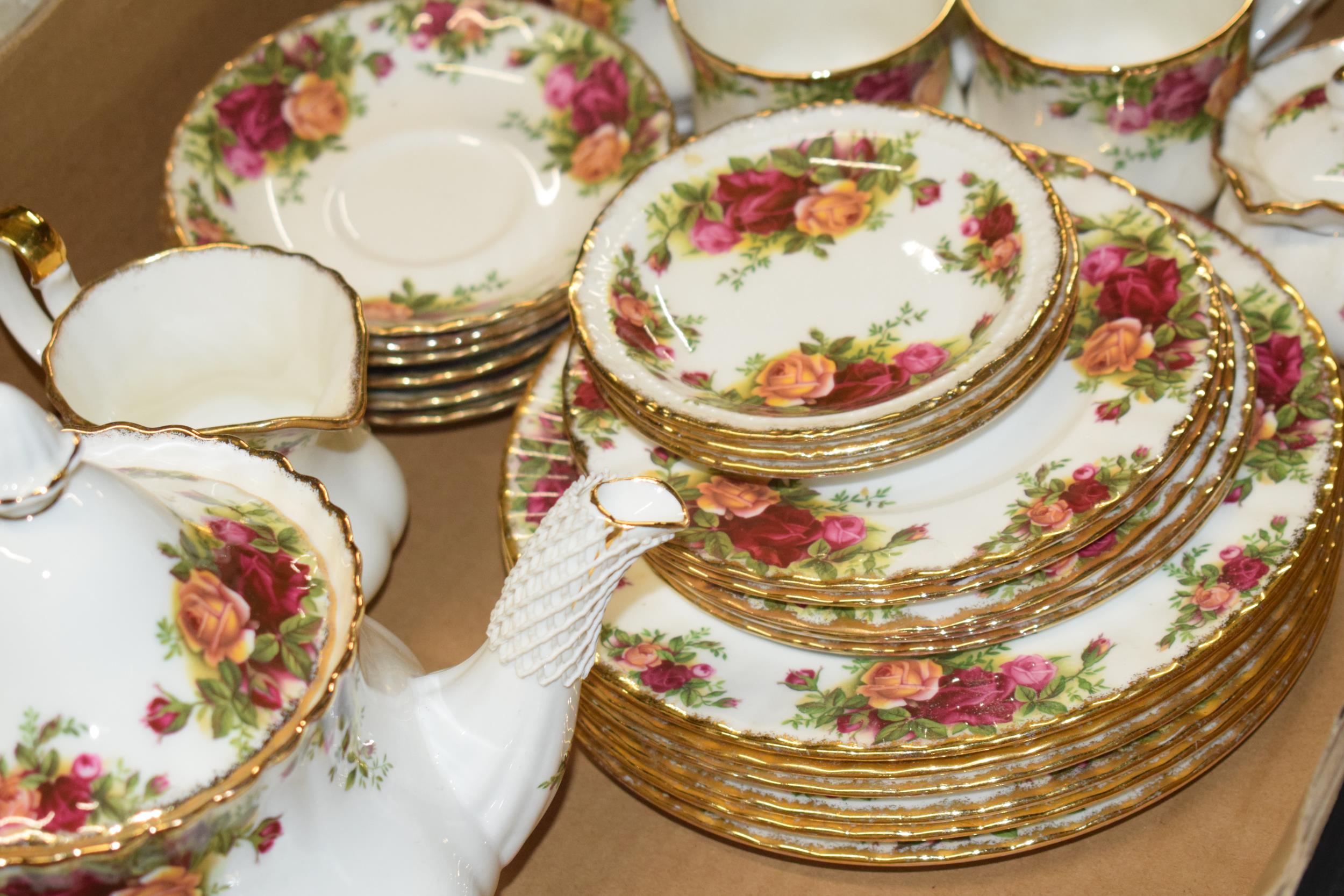 Royal Albert Old Country Roses to include a teapot, lidded sugar, mugs and various plates (approx - Image 3 of 4