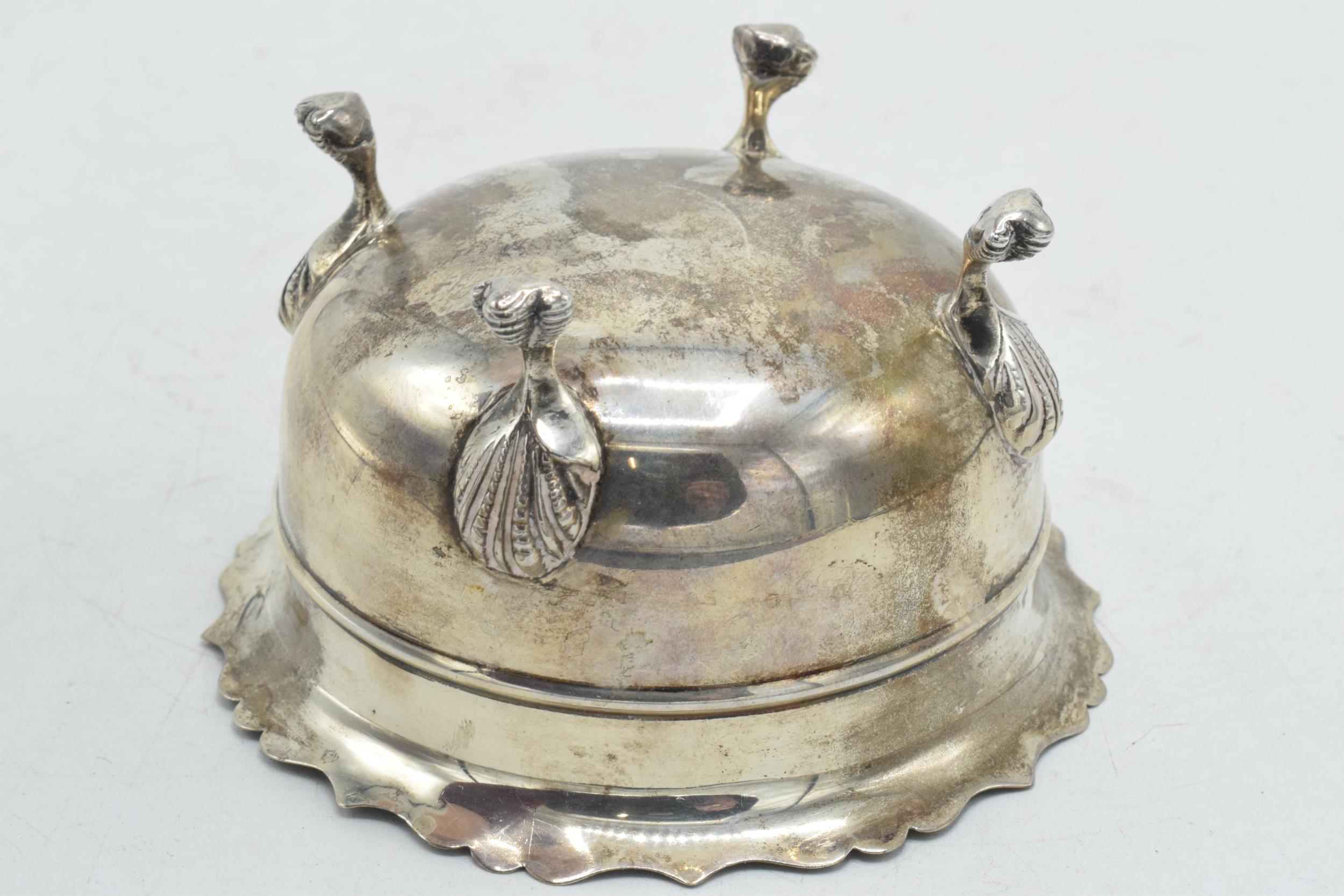 Hallmarked silver bowl raised on 4 ornate feet, 85.5 grams, Birmingham 1906, 10cm diameter. - Image 3 of 3