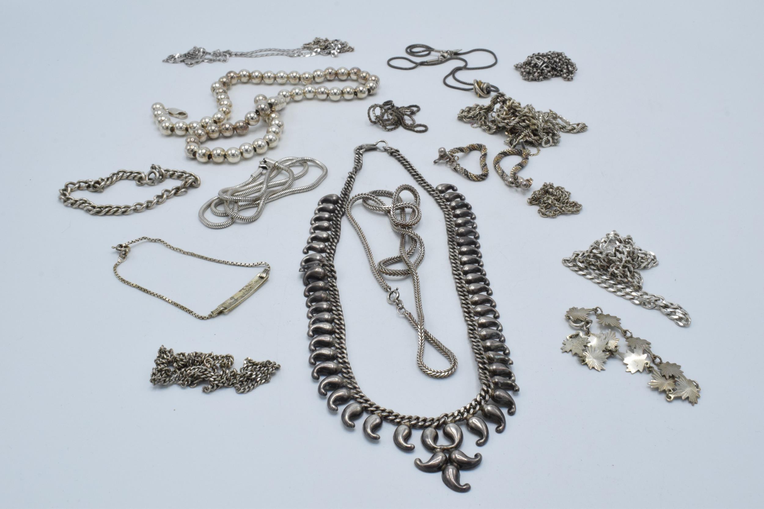 A collection of silver chains and necklaces of varying lengths and styles, 190.8 grams. - Image 2 of 6