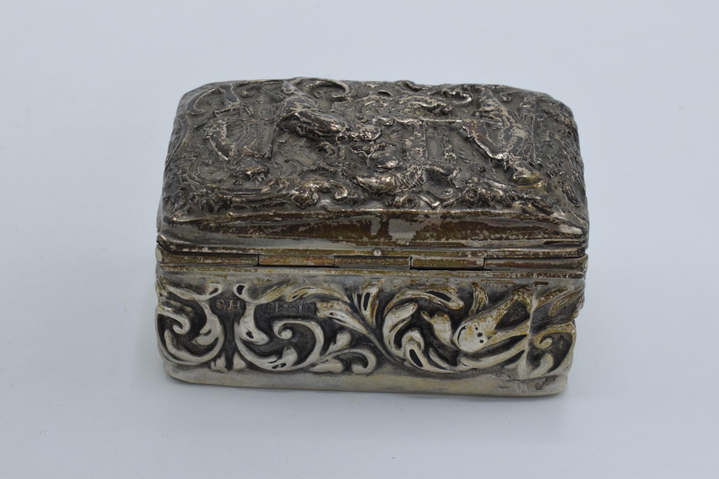 A pair of silver trinket boxes, both with embossed decoration, the larger being Birmingham 1900, the - Image 5 of 9