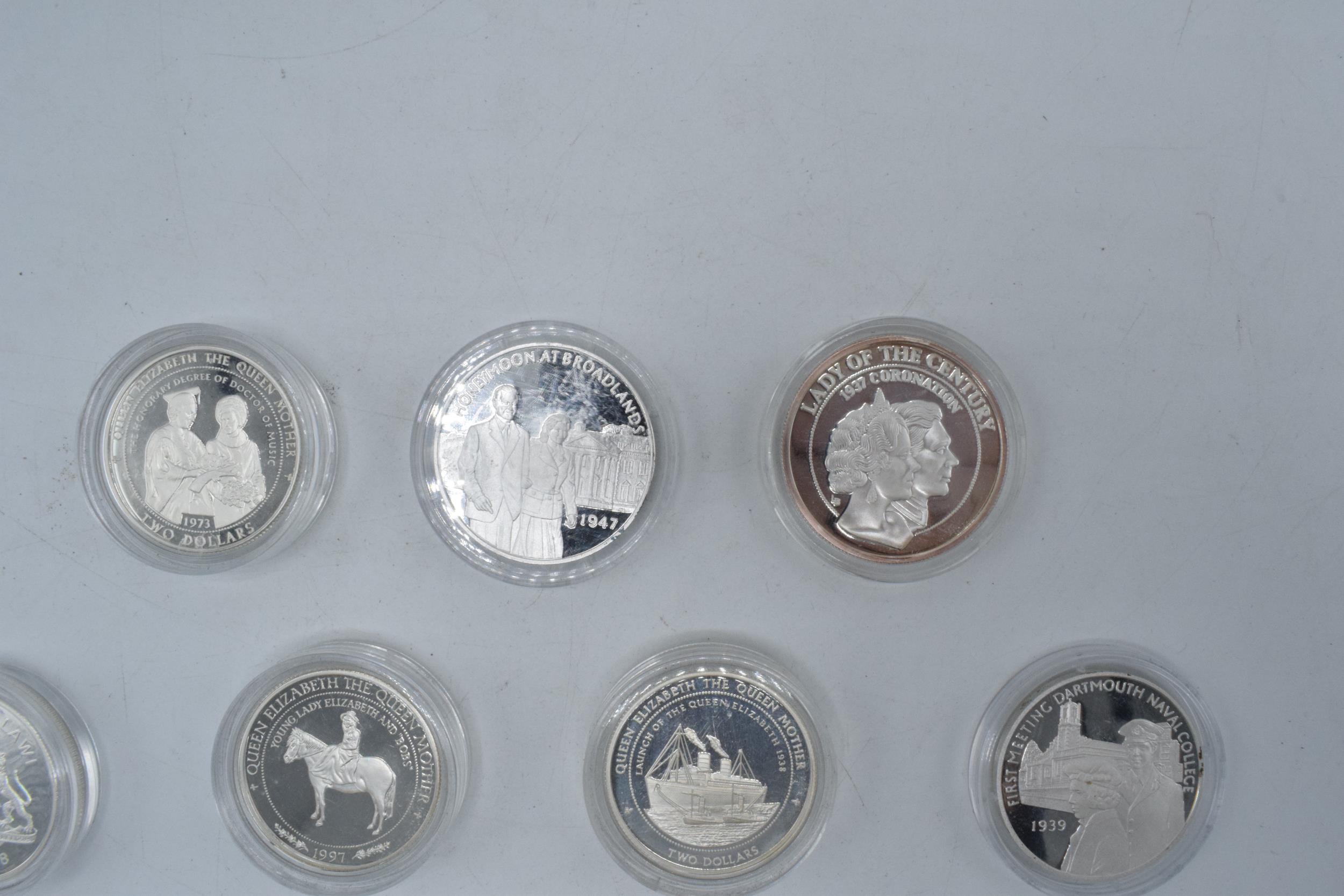 A collection of sterling silver proof coins of various denominations to include Fiji 5 Dollars, - Image 4 of 9