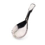 Georgian hallmarked silver caddy spoon with teardrop shaped bowl and reeded rim, Joseph Willmore,