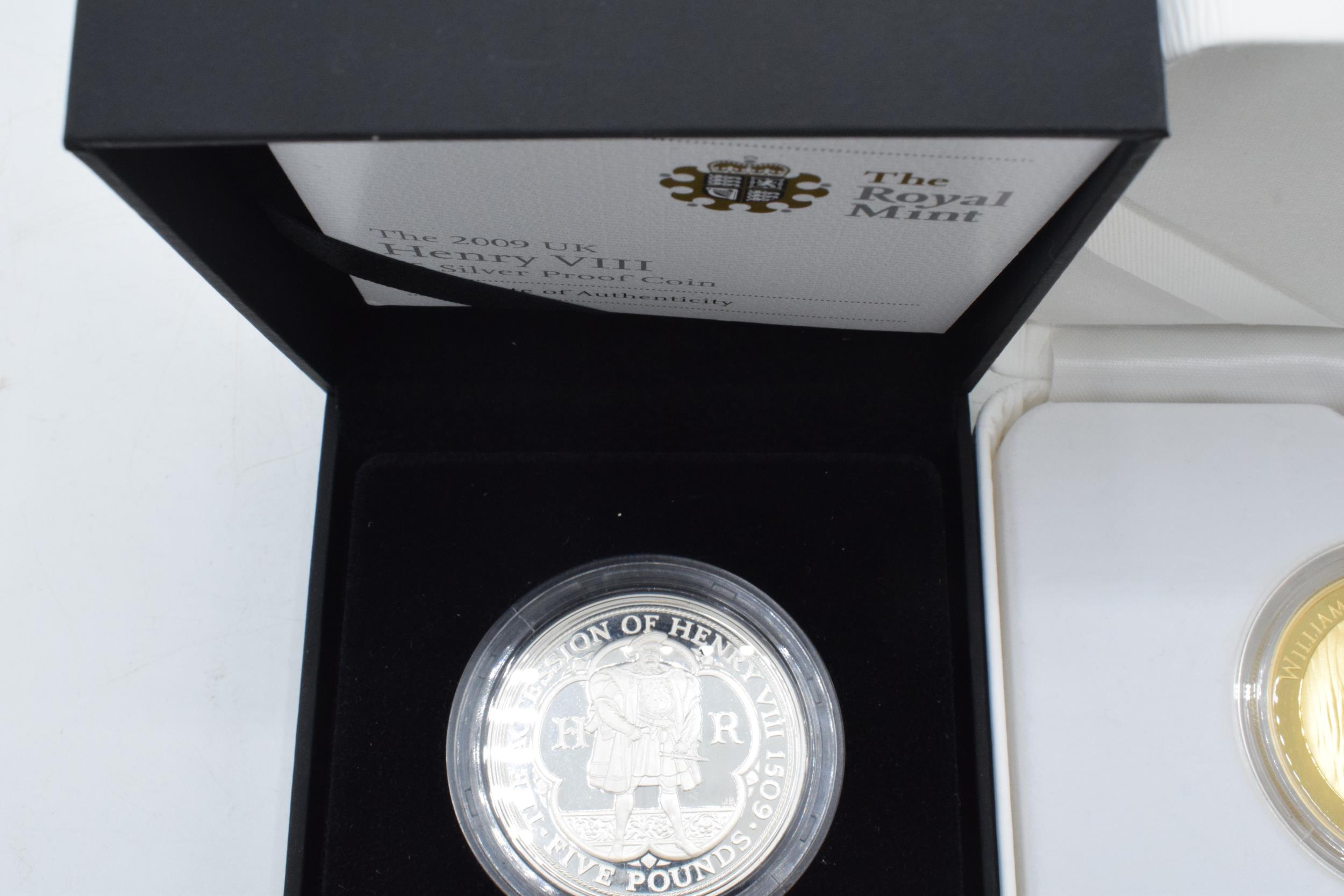 Boxed The Royal Mint Jersey 2009 Henry VIII silver proof Piedfort £5 coin and a William & - Image 3 of 5