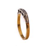 18ct gold ladies ring set with illusion-set diamonds, 2.8 grams, size O.