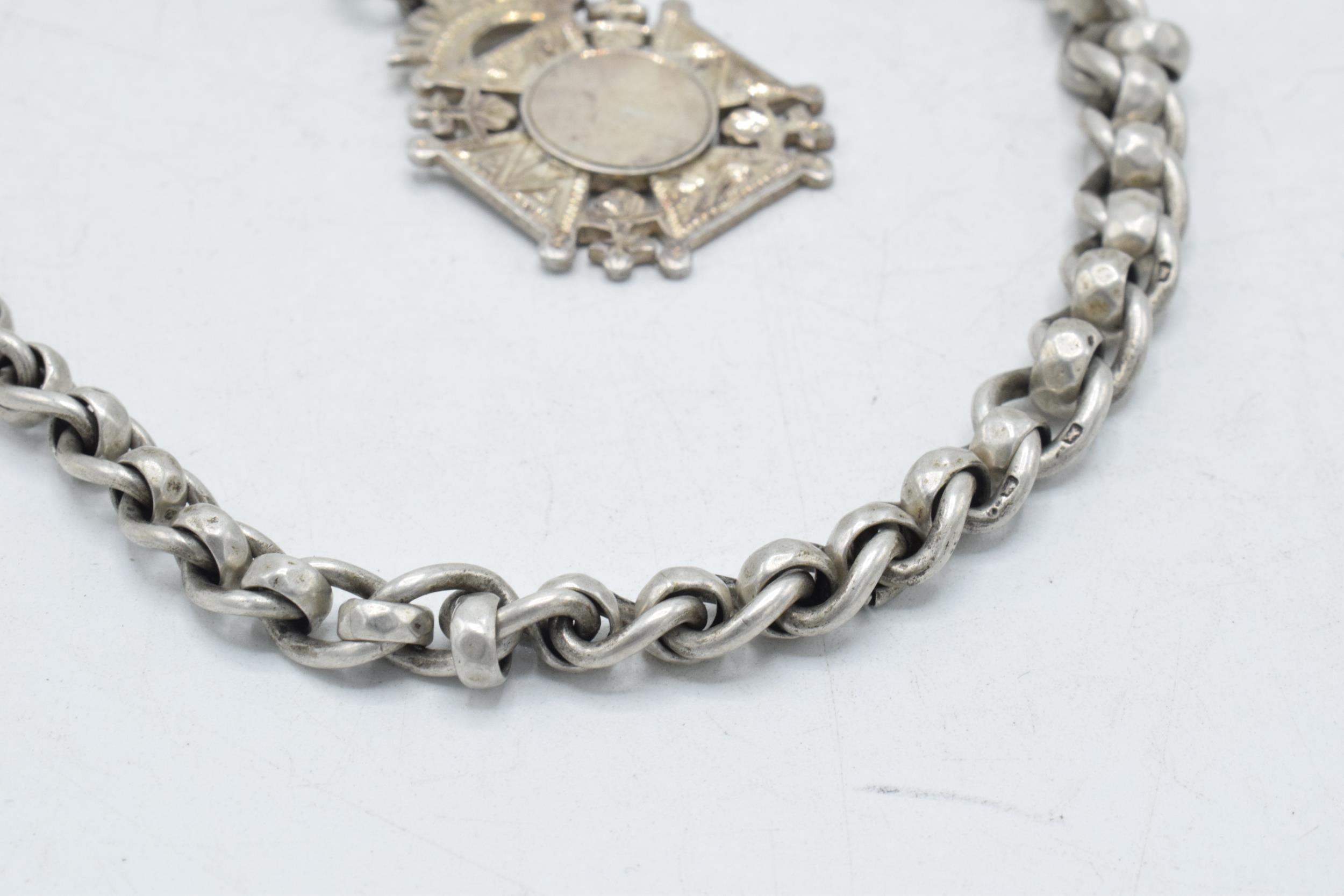 Hallmarked silver Albert pocket watch chain with hallmarked T-bar and fob, 45.8 grams, 41cm long. - Image 3 of 3