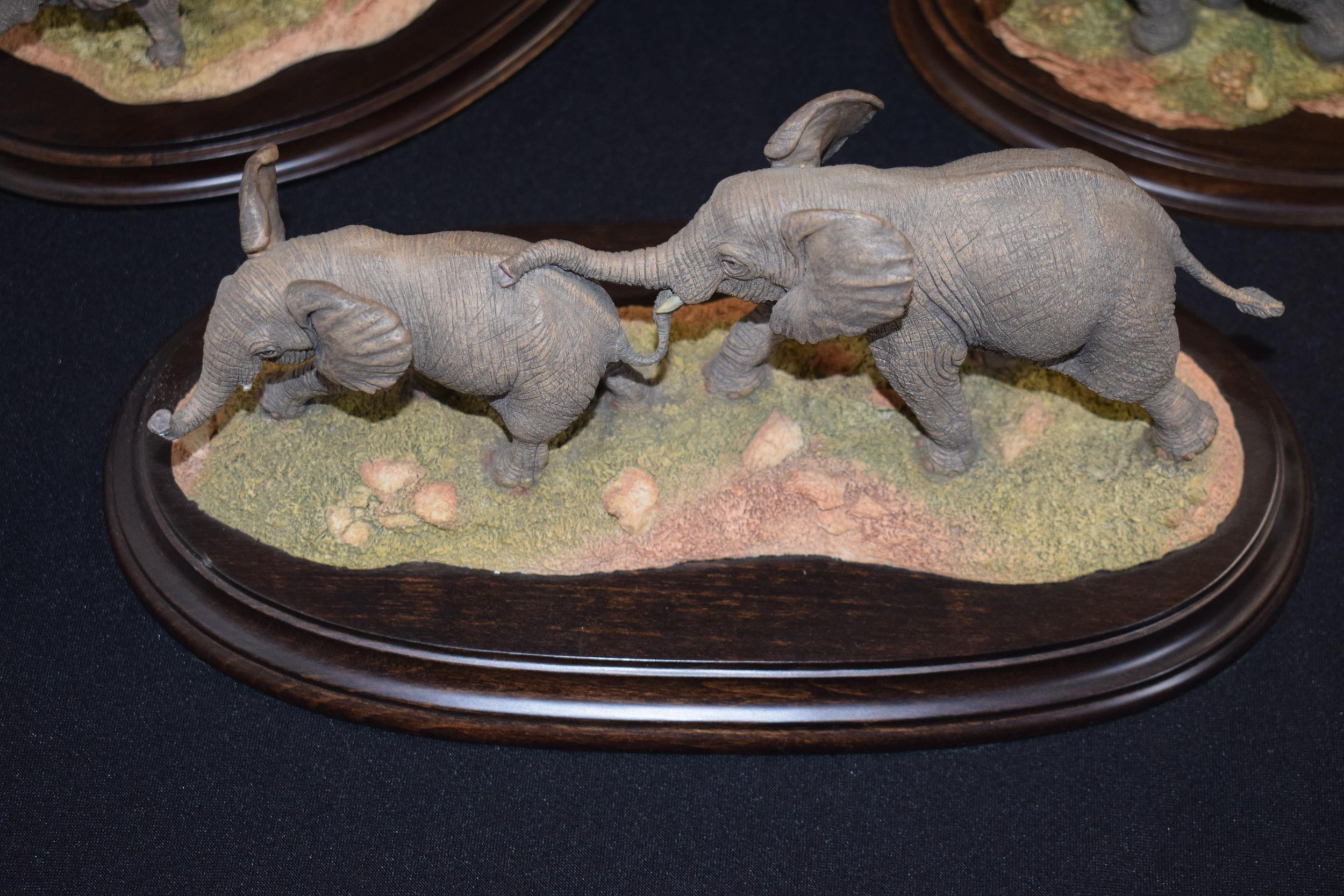 A collection of elephant figures to include Country Artists Bull Elephant CA948, Mother & Calf - Image 2 of 13