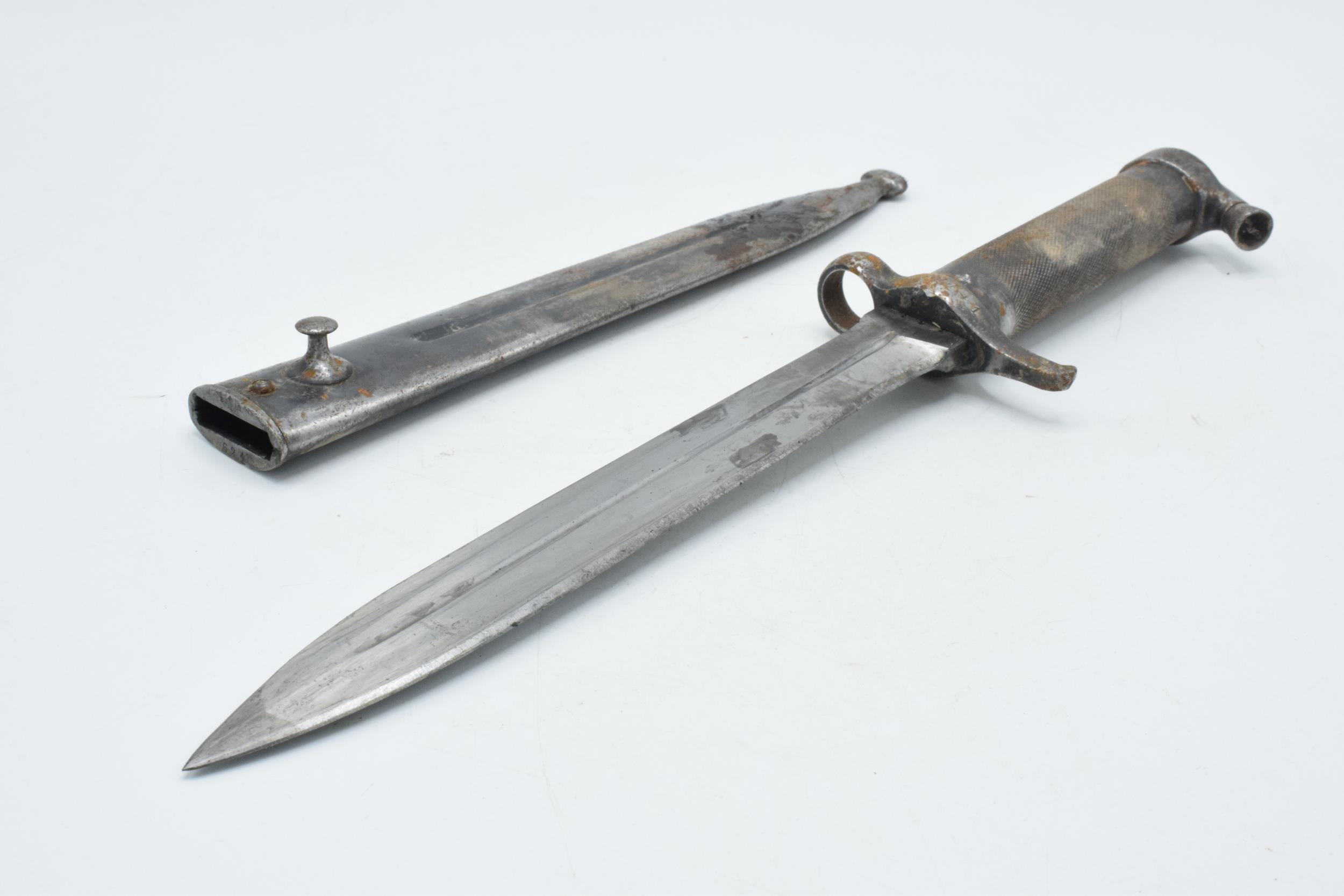 Unusual early 20th century steel bayonet / dagger with metal scabbard and screw tightener / - Image 2 of 7