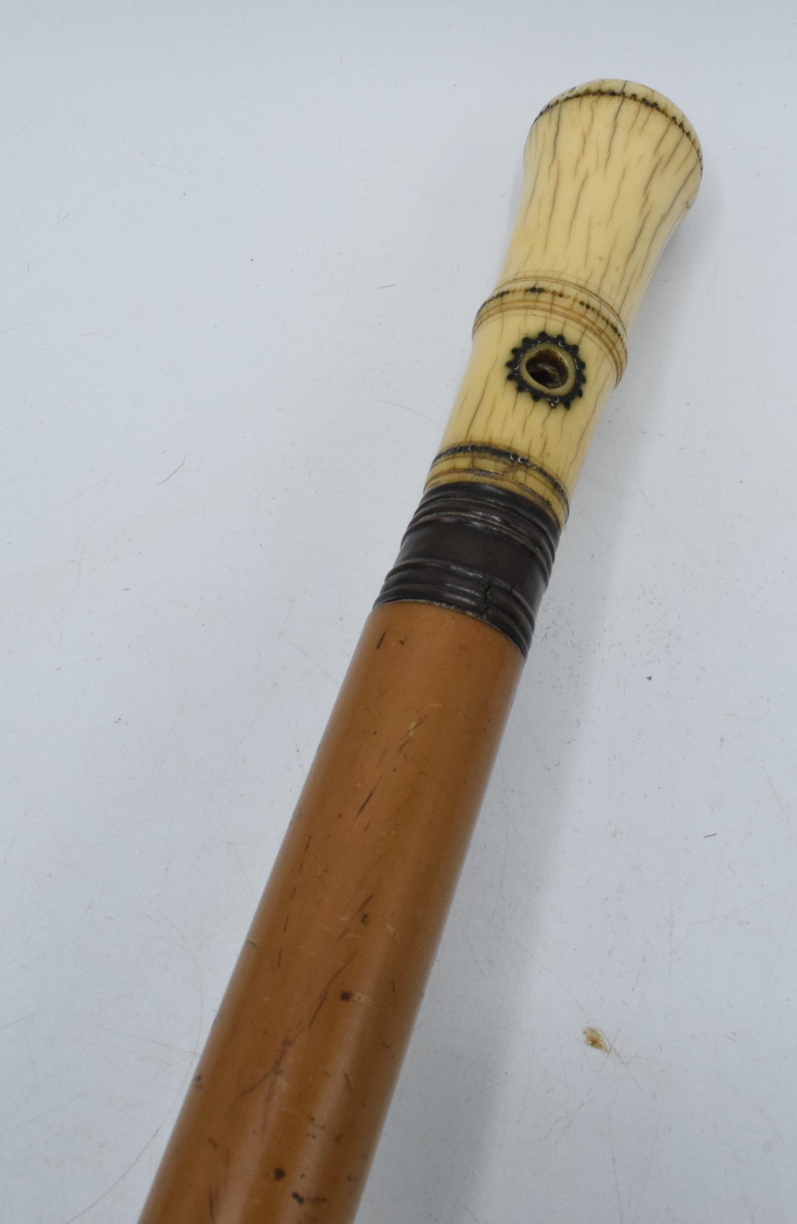 Malaca / malacquer Shafted colonial walking cane 'Raj' period. Bone handle with inlaid decoration. - Image 2 of 6