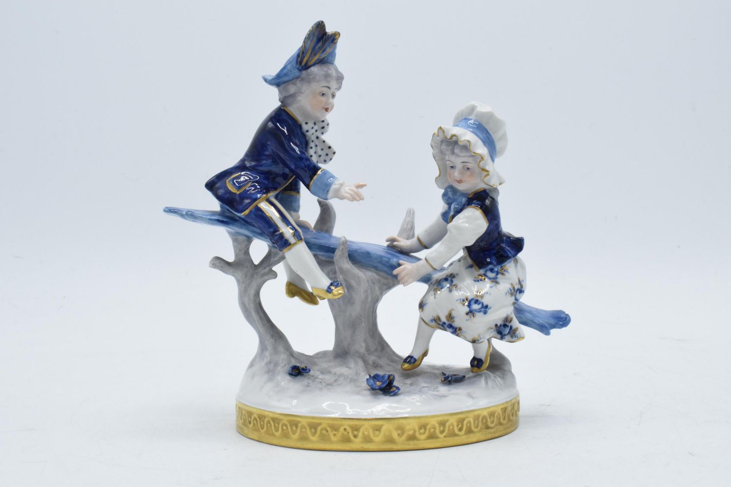 Monthly Auction of Antiques and Collectables (Online-Only)