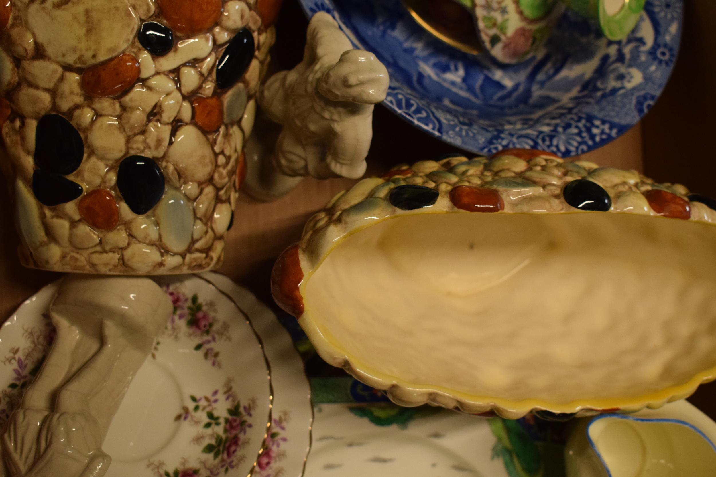 Mixed pottery to include a Maling lustre tray, Sylvac shell vases, Beswick, a Shelley duo, Royal - Image 3 of 4