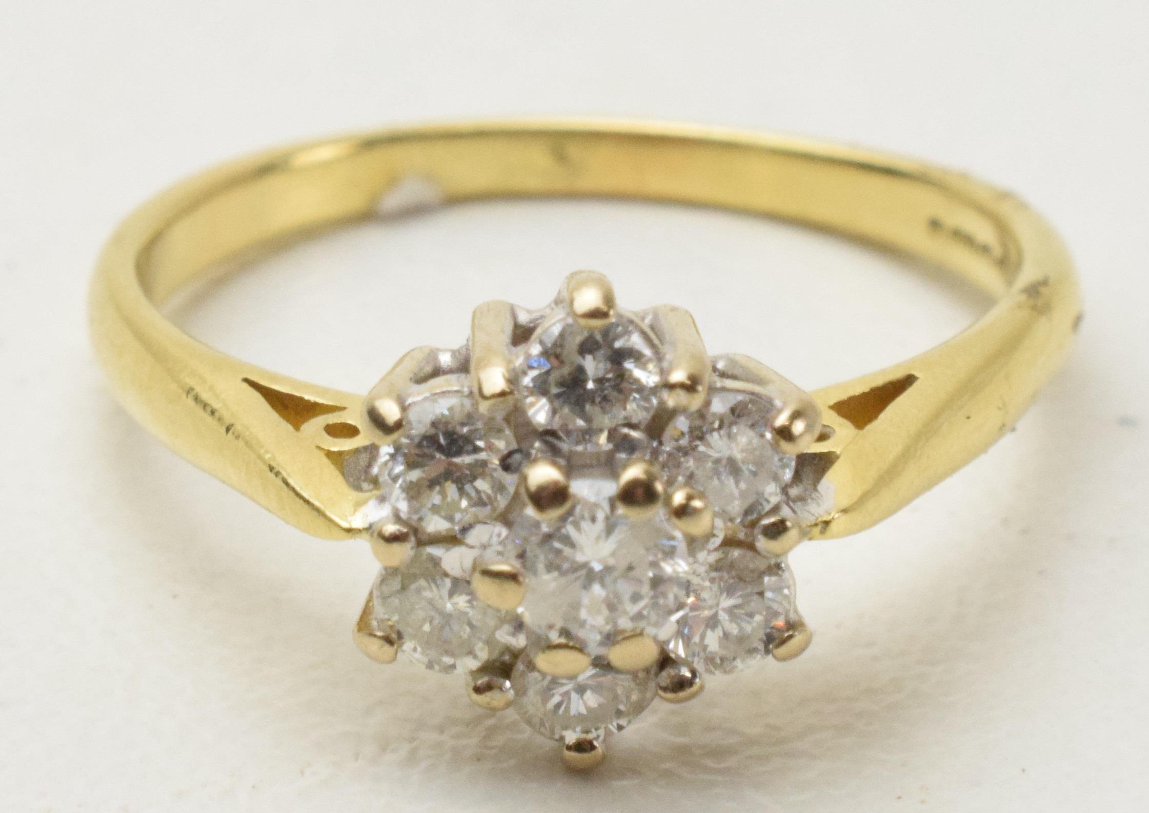 18ct gold diamond ring, 3.1 grams, size O, with approx. 0.4 of diamond.