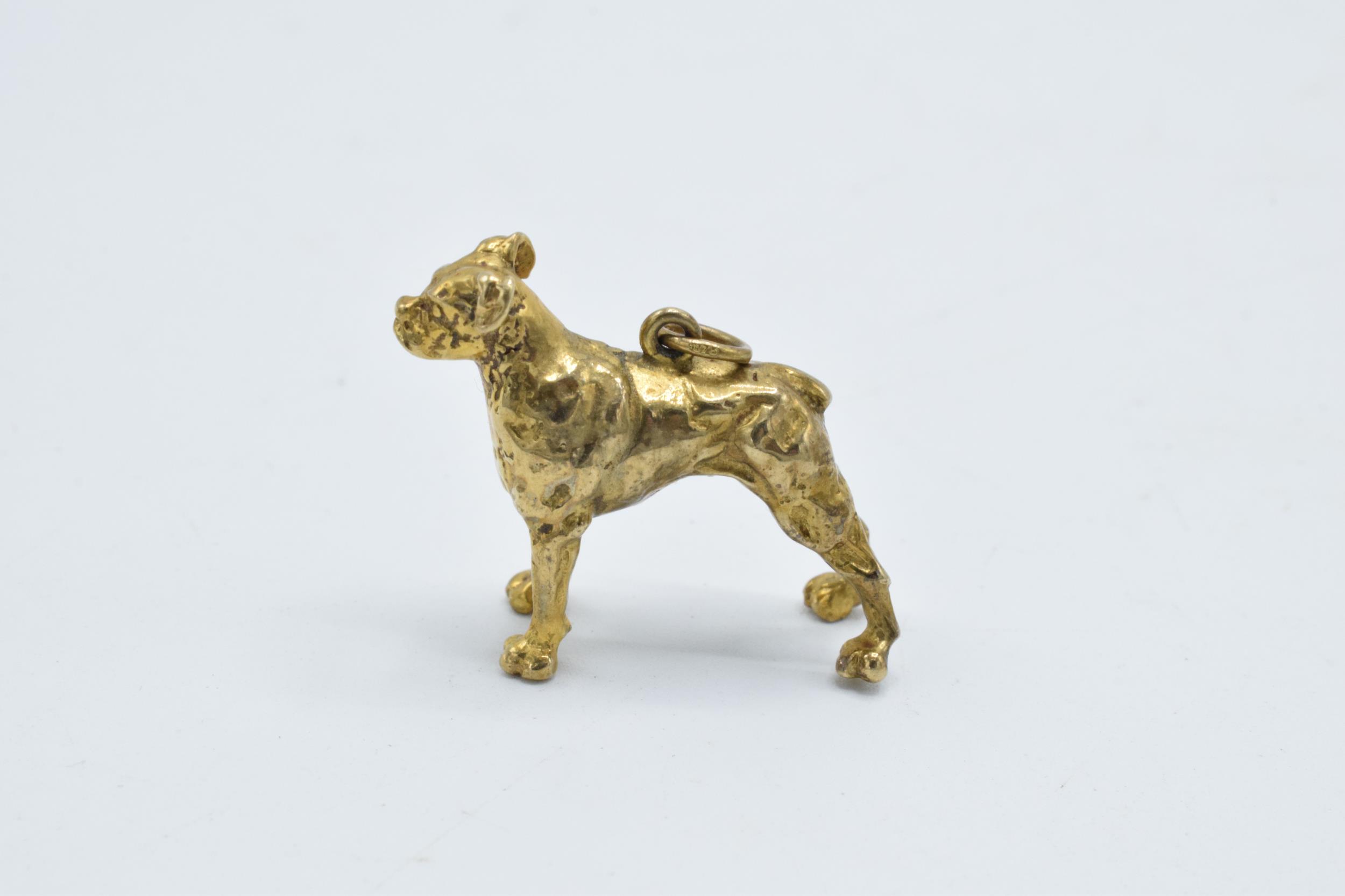 9ct gold charm in the form of a boxer dog, 5.8 grams, 24mm long, hallmarked. - Image 3 of 4