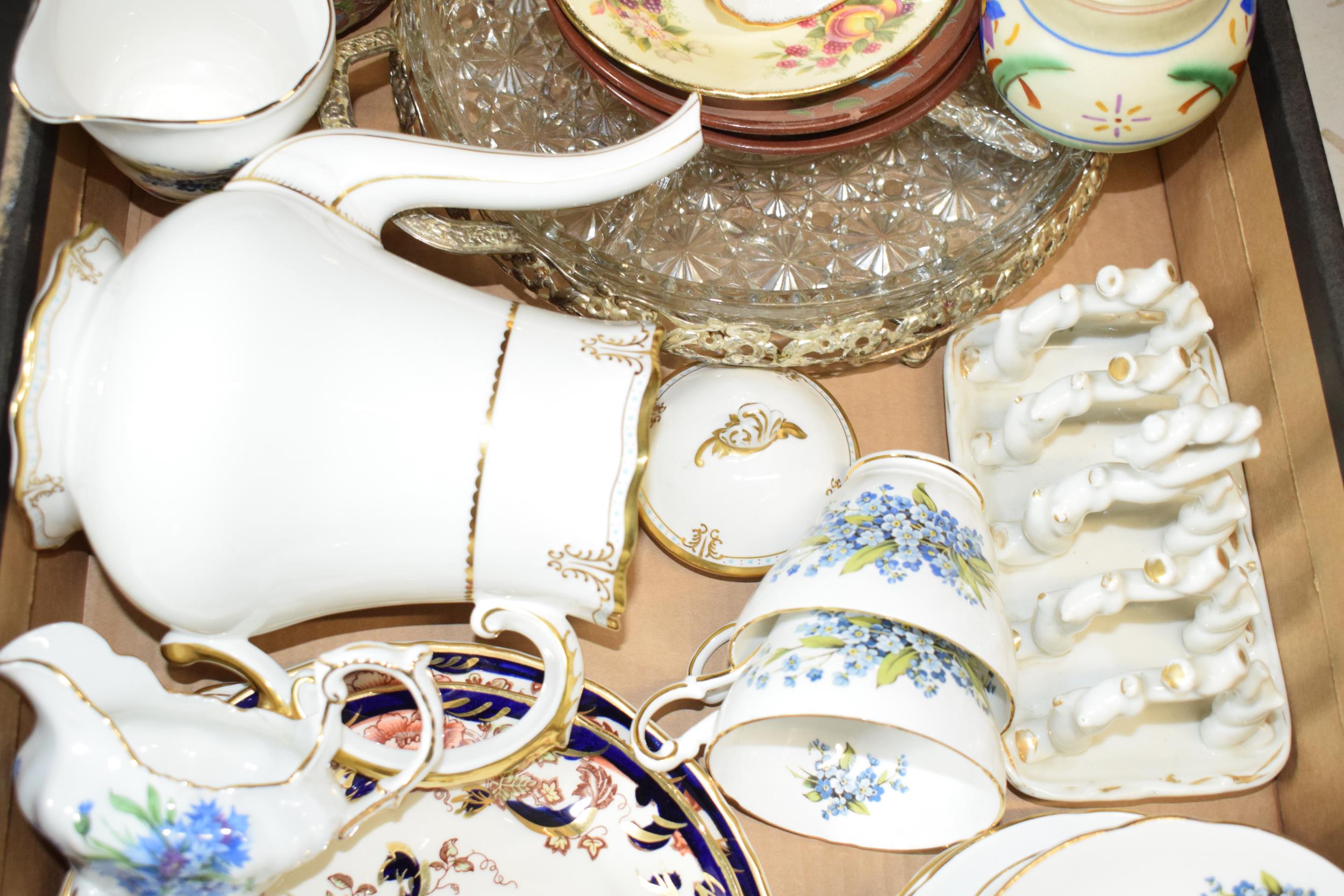 Mixed pottery to include a pair of Masons plates, a part Regency tea set, damaged Crown Derby - Image 3 of 4