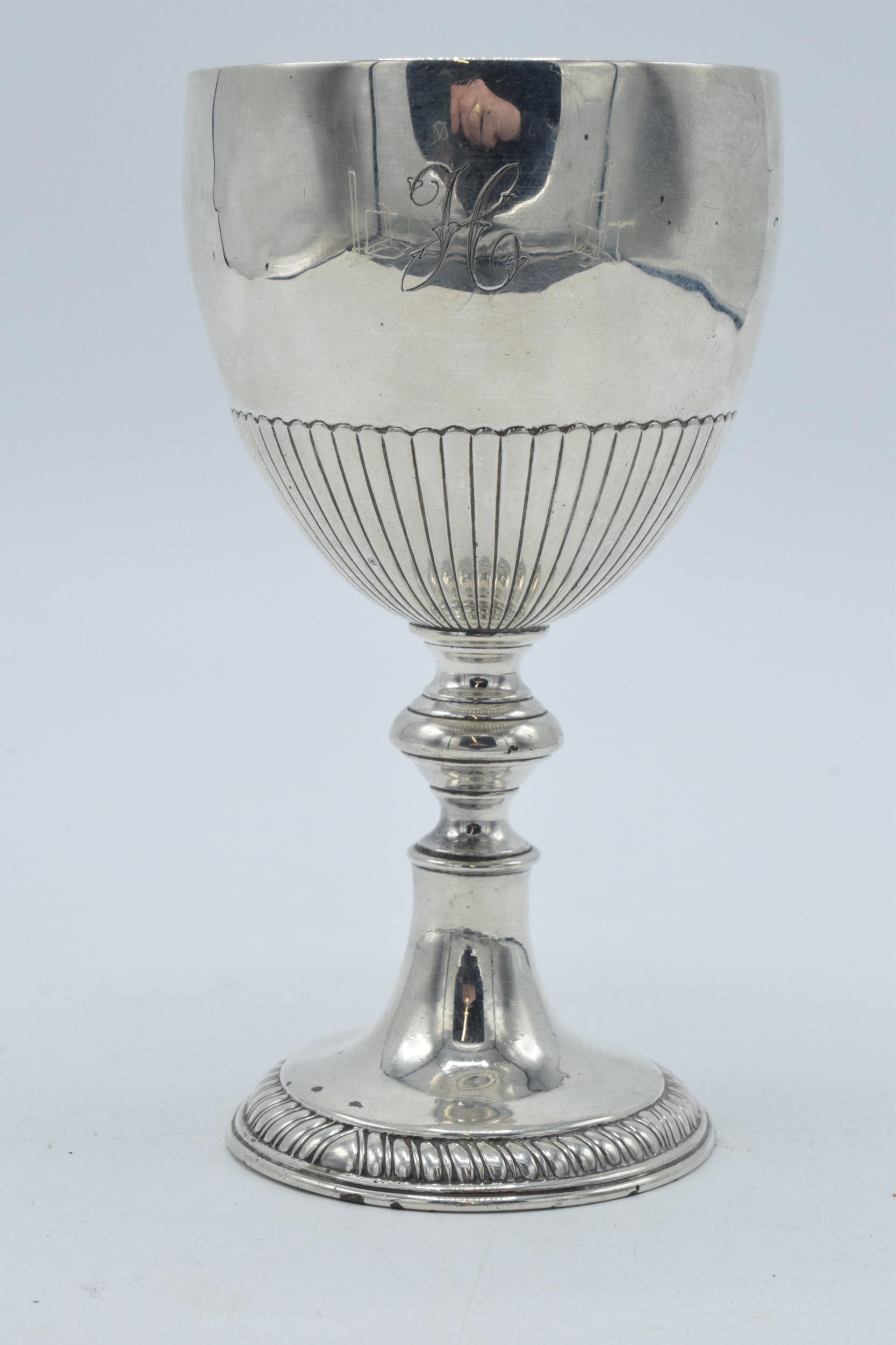 Victorian silver chalice with monogram engraved, 101.2 grams, 11.5cm tall, unhallmarked. - Image 2 of 4
