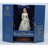 Boxed Royal Doulton figurine 'The Duchess of York', HN3086, 654/1500. In good condition with no