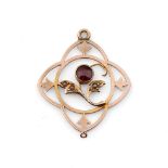 Edwardian 9ct gold pendant set with a garnet and pearls, 1.9 grams, 3cm long.