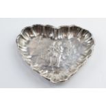 Victorian silver heart shaped pin dish depicting a romantical scene, Sheffield 1899, 34.3 grams,