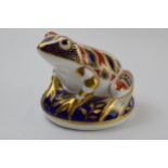 Royal Crown Derby paperweight in the form of a Frog, first quality with stopper. In good condition